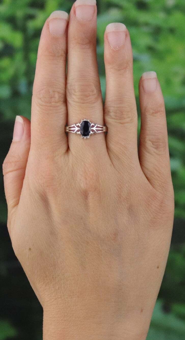 Sterling Silver Natural Dark Blue Sapphire Ring Size 9 1/4 Avon - Picture 3 of 7